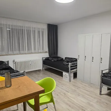 --- Gaestezimmer Krefeld--- 克雷费尔德