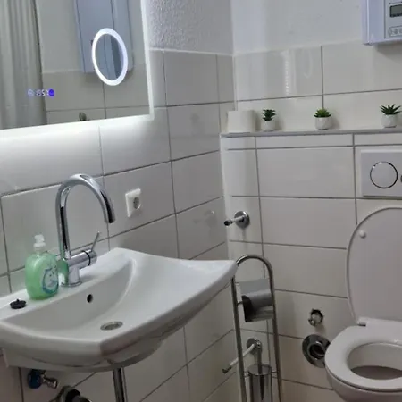 --- Gaestezimmer Krefeld--- 克雷费尔德
